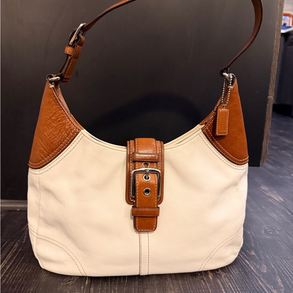 Vintage Coach Hamilton Soho Buckle Hobo Cream and Brown Leather Shoulder Bag